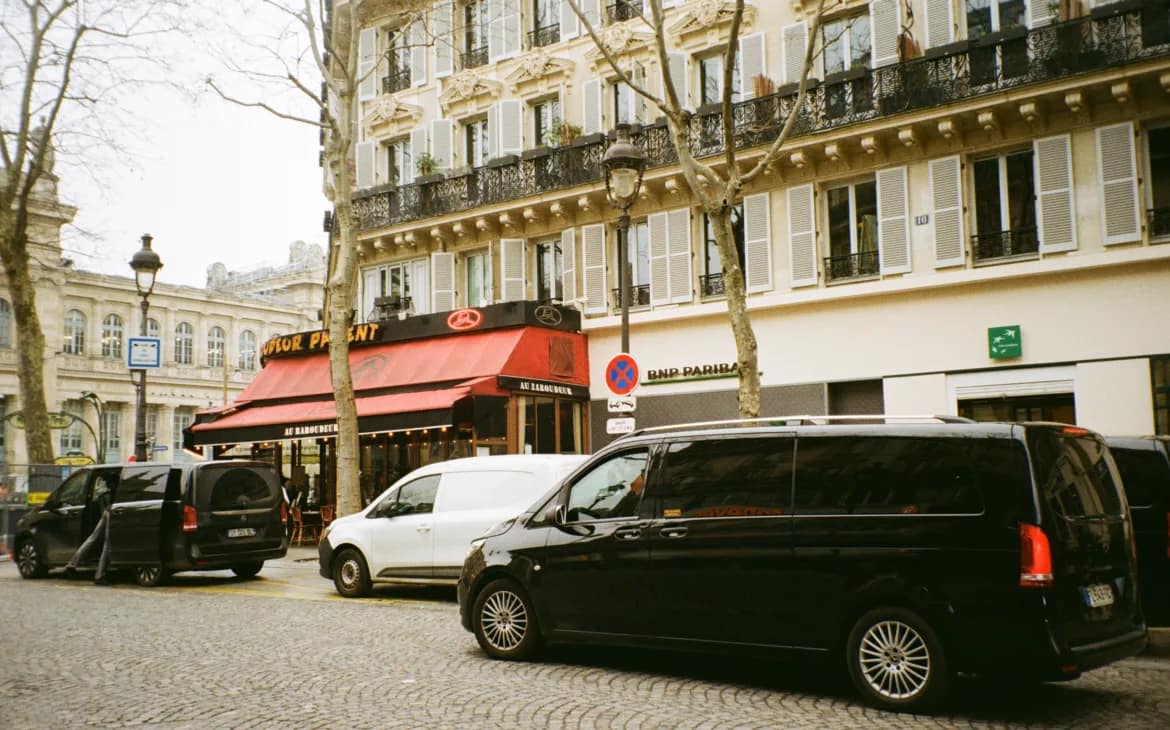 Visiting Paris with my Chinon Auto 3501 | Alfie B-Smith 0012 0e457 1 | Alfie B-Smith