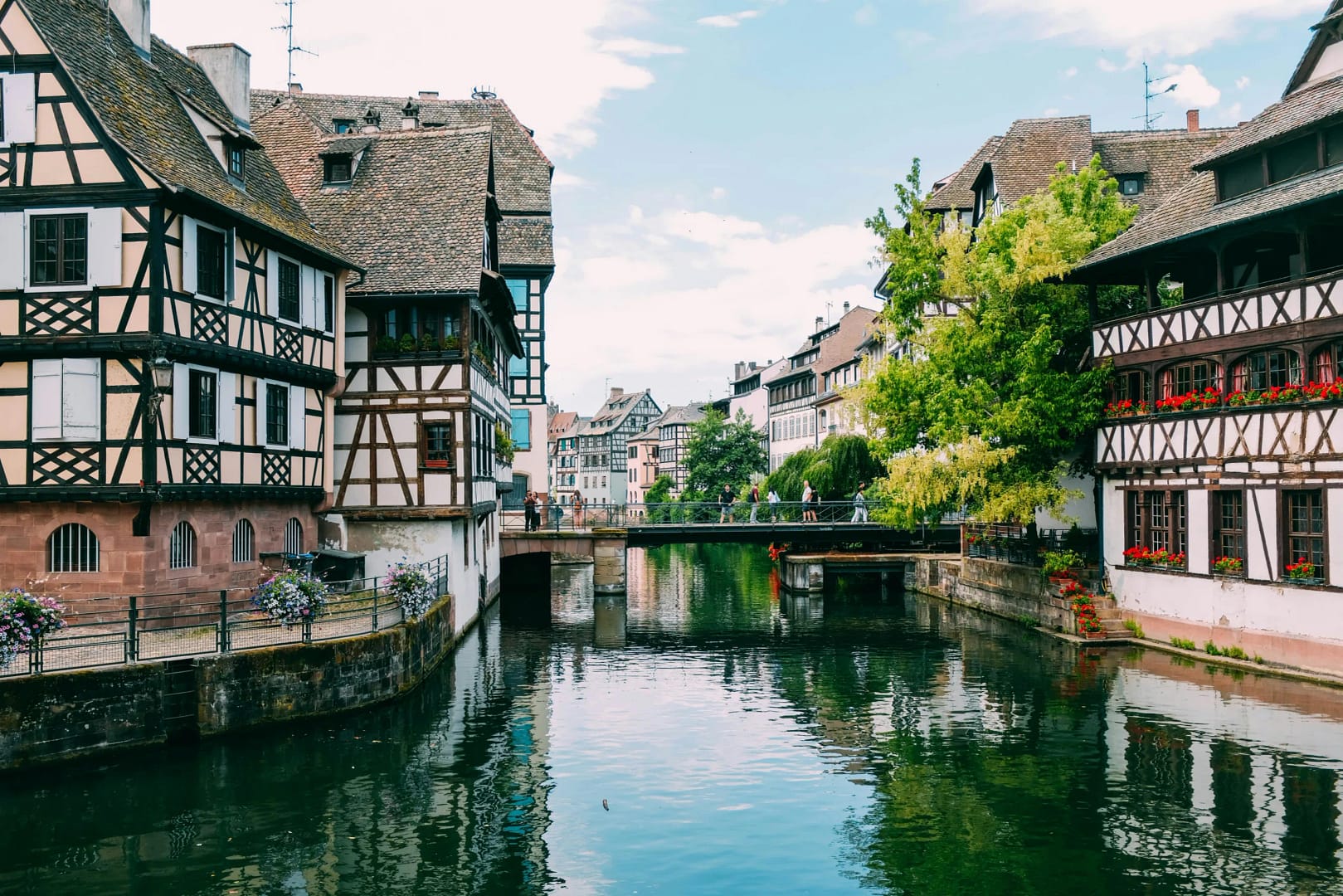 Top 10 Festive European Cities for Food & Photography | Alfie B-Smith pexels adrien olichon 1257089 2628533 scaled | Alfie B-Smith