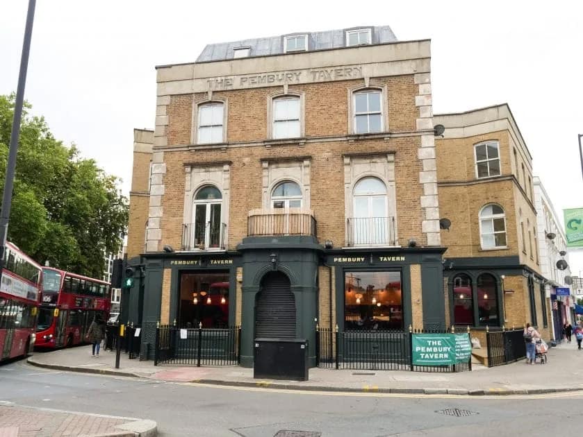 Beer City: Inside The Five Points Brewing Co & The Pembury Tavern (2026 Spotlight) | Alfie B-Smith pembury_tavern_alfiebsmith_1