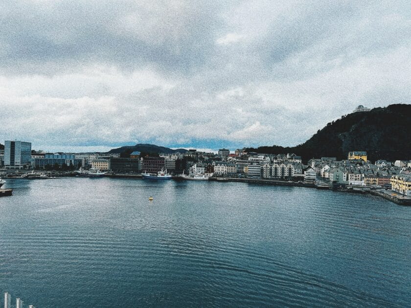 Craft Beer in Alesund: A Beer Lover's Guide | Alfie B-Smith Craft Beer in Ålesund: A Beer Lover's Guide